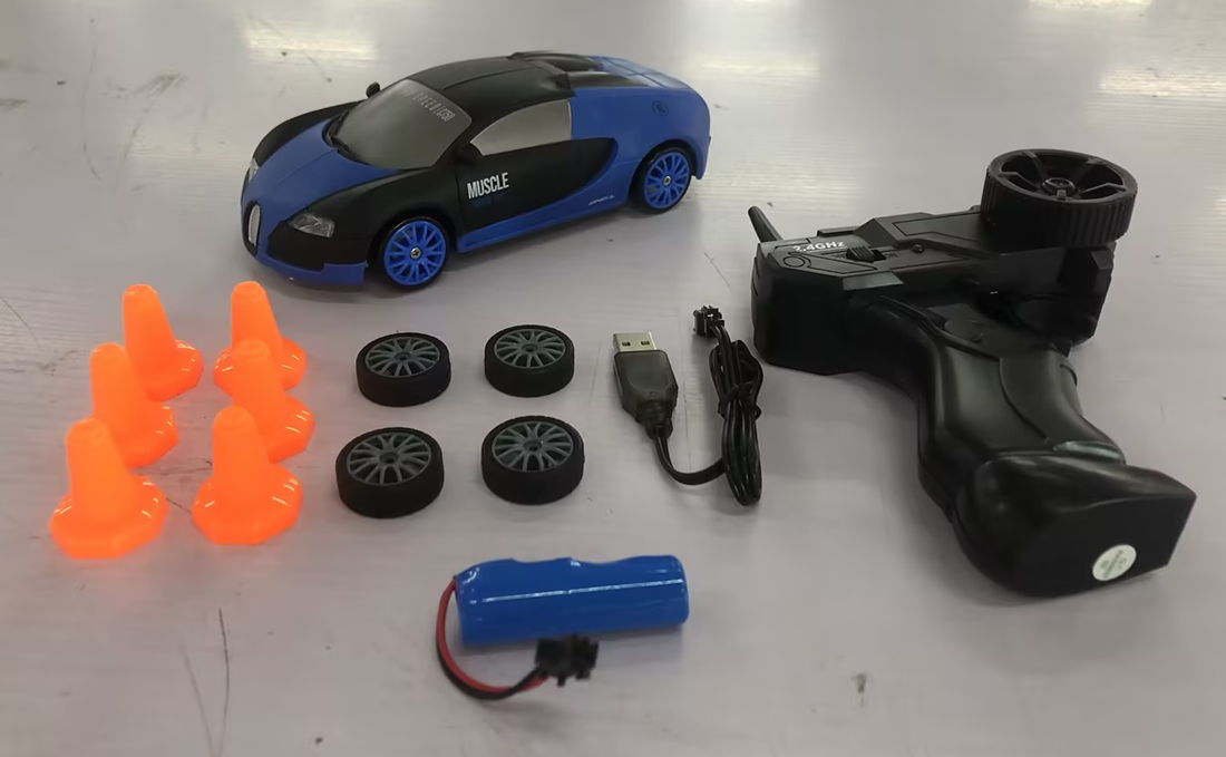 Experience Thrilling High-Speed Drifting with the 2.4G 4WD RC Drift Car - Perfect Gift for Kids!